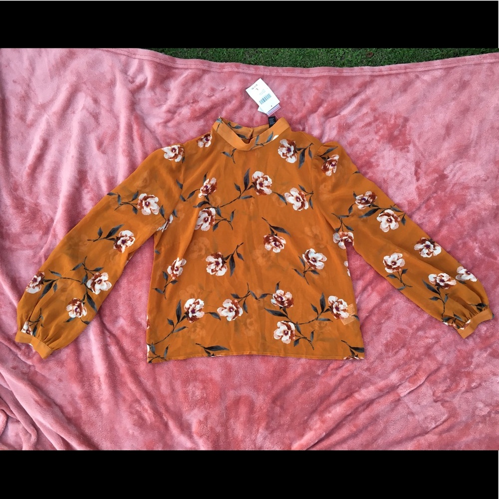 Flower Print Long Sleeve Top